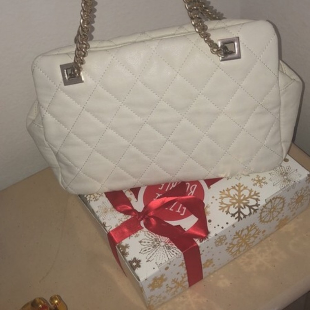 White bag